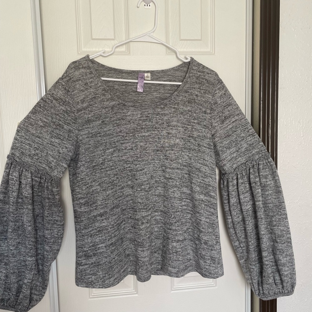 Gray Alga Sweater